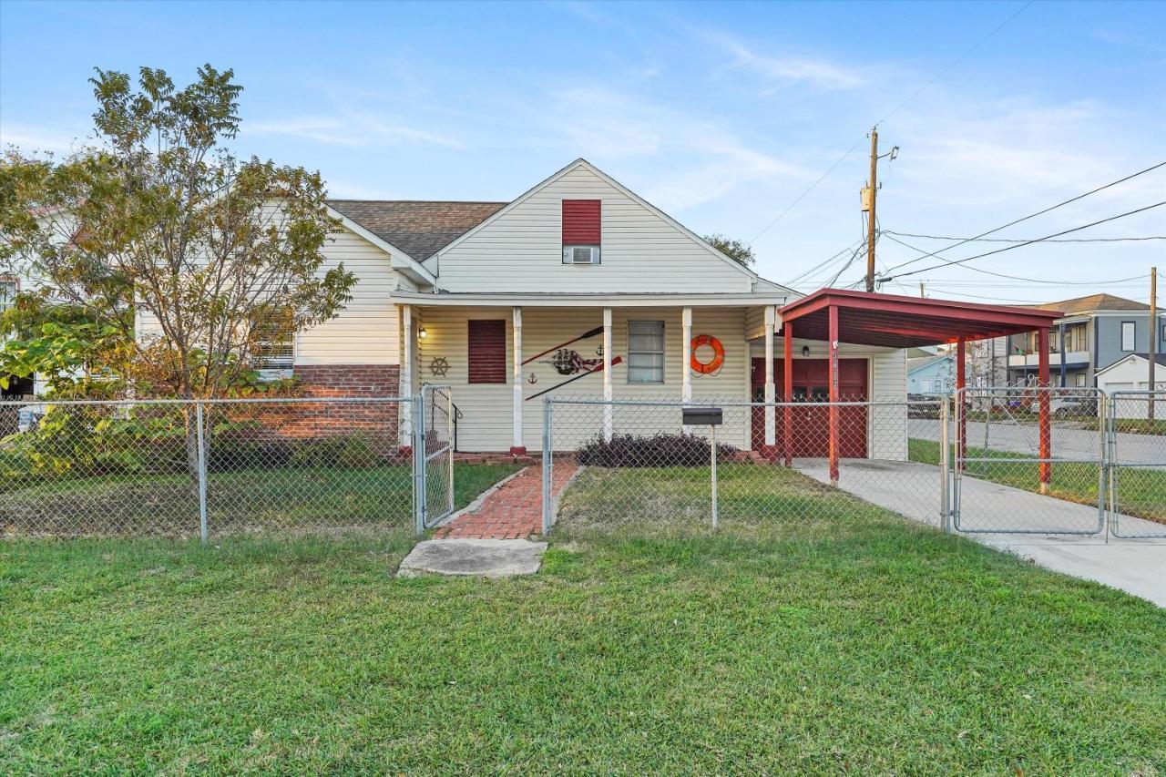 Tranquil Getaway In The Heart Of Galveston, Pets Welcome Exterior photo