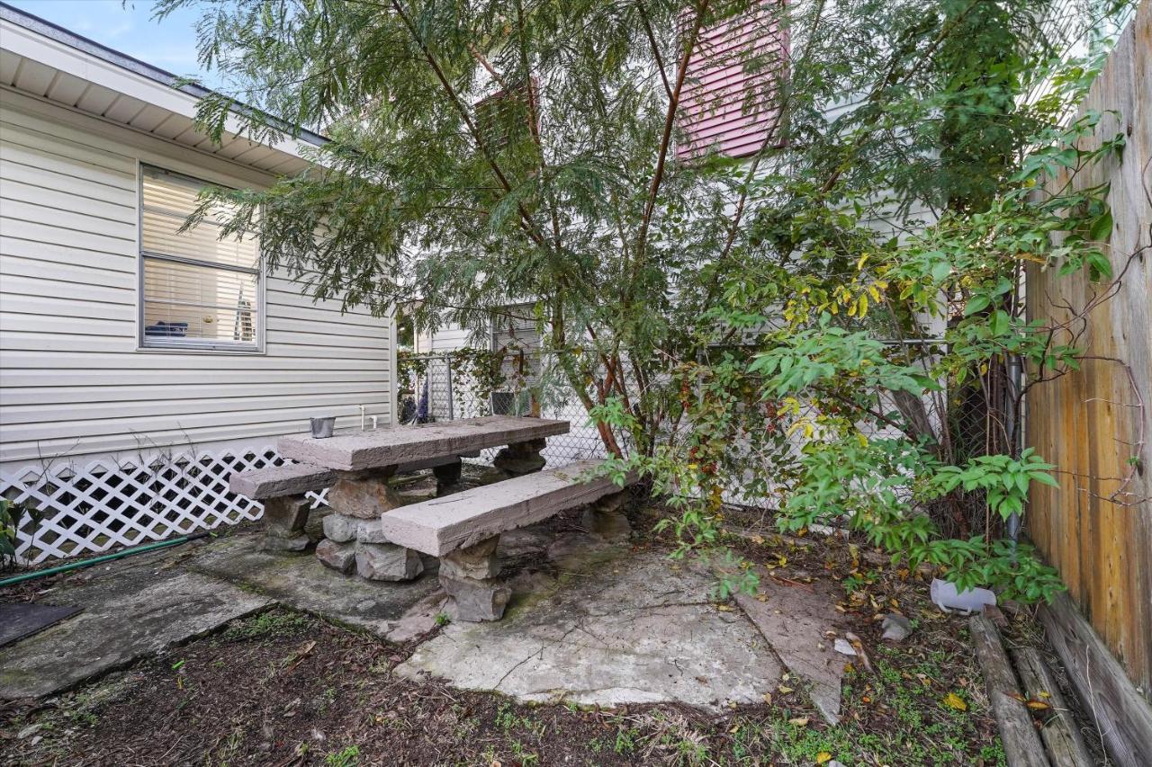 Tranquil Getaway In The Heart Of Galveston, Pets Welcome Exterior photo
